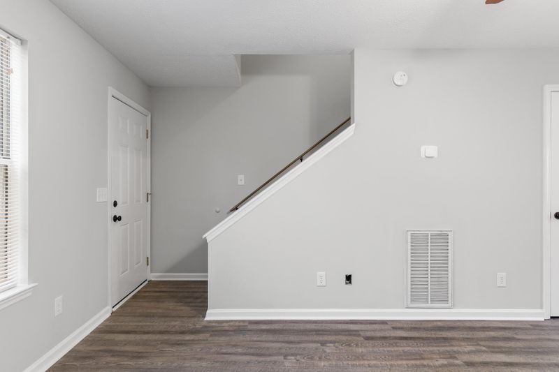 84 W End Ln #D3, Ringgold, GA 30736