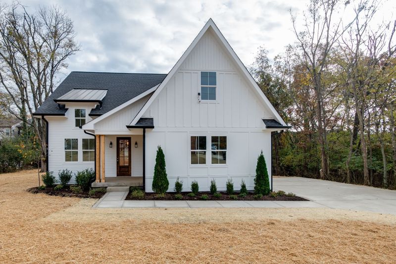 1703B Tammany Dr #B, Nashville, TN 37206