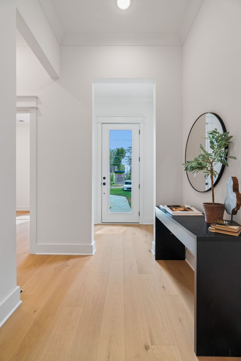505 Douglas Ave #A, Nashville, TN 37207
