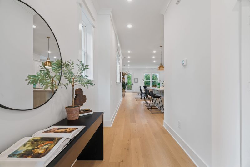 505 Douglas Ave #A, Nashville, TN 37207