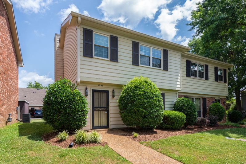 1039 General George Patton Rd, Nashville, TN 37221