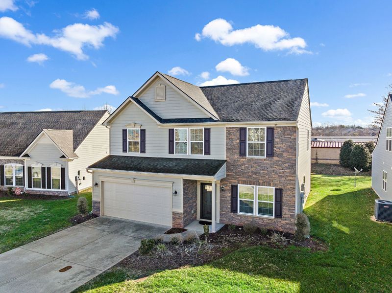 2818 Shellsford Cir, Murfreesboro, TN 37128