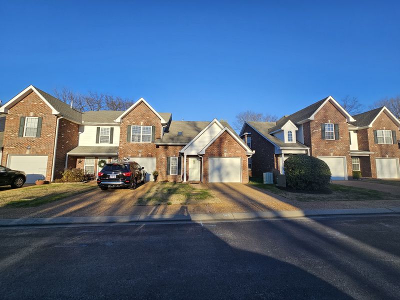 144 Noel Cove Cir, Hermitage, TN 37076