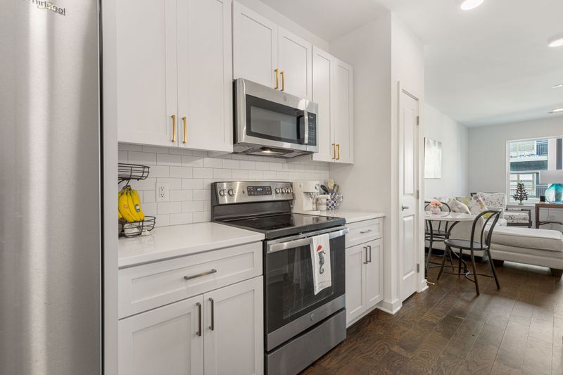 1677 54th Ave N #332, Nashville, TN 37209