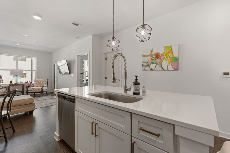 1677 54th Ave N #332, Nashville, TN 37209