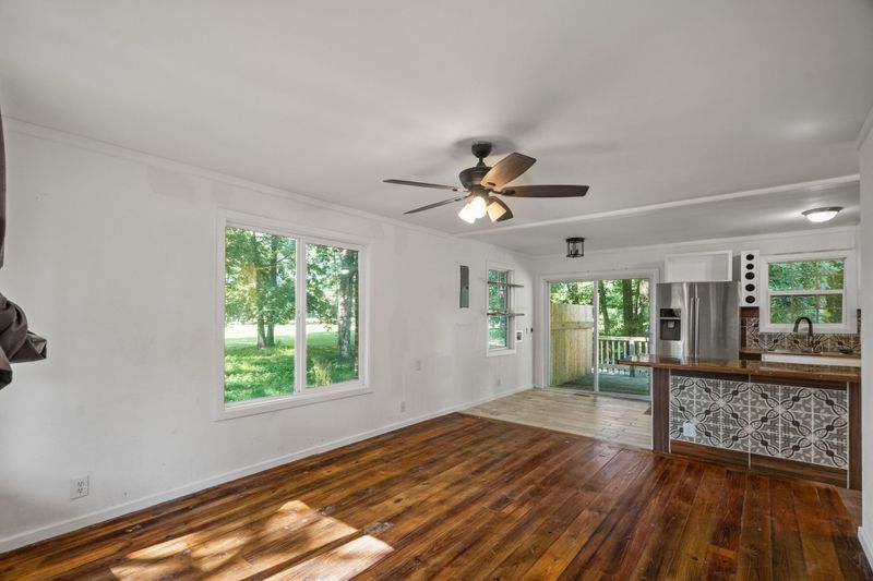 935 Mccurdy Rd, White House, TN 37188