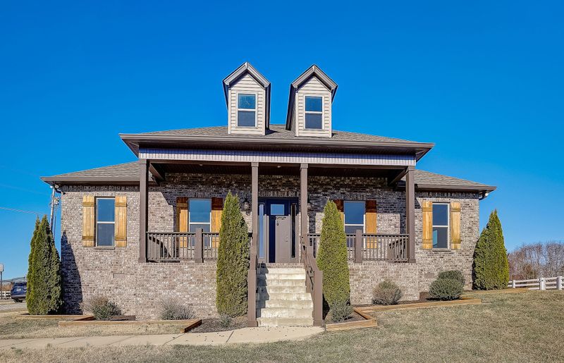 261 Parker Rd, Portland, TN 37148