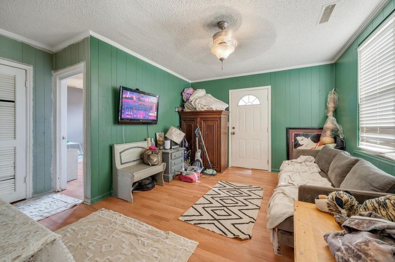 536 Raleigh Dr, Hermitage, TN 37076