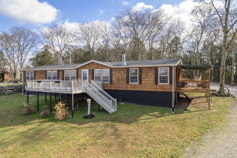 668 Sullivan Bend Rd, Elmwood, TN 38560