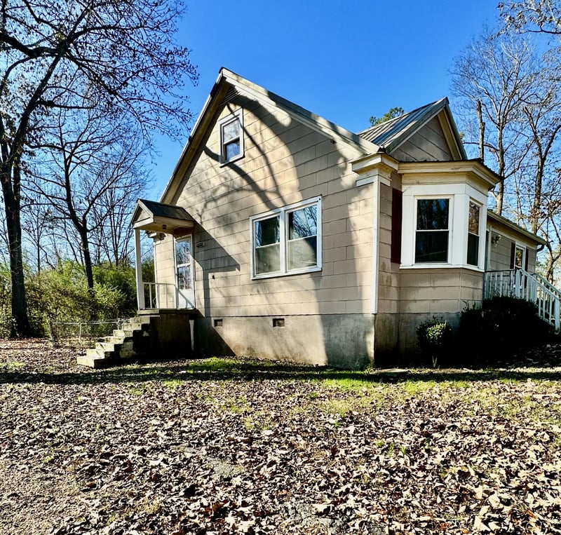 426 Maffett St, Trion, GA 30753