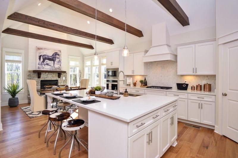5604 Carney Ln, Franklin, TN 37064