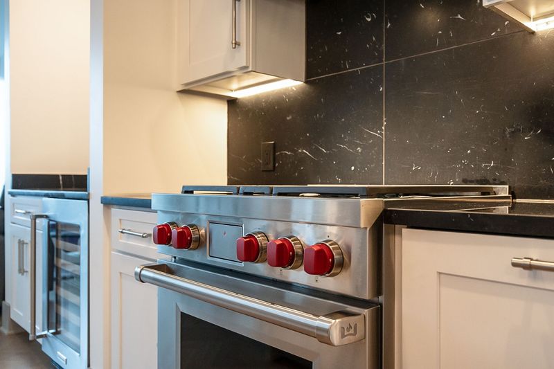 1616 West End Ave #1810, Nashville, TN 37203