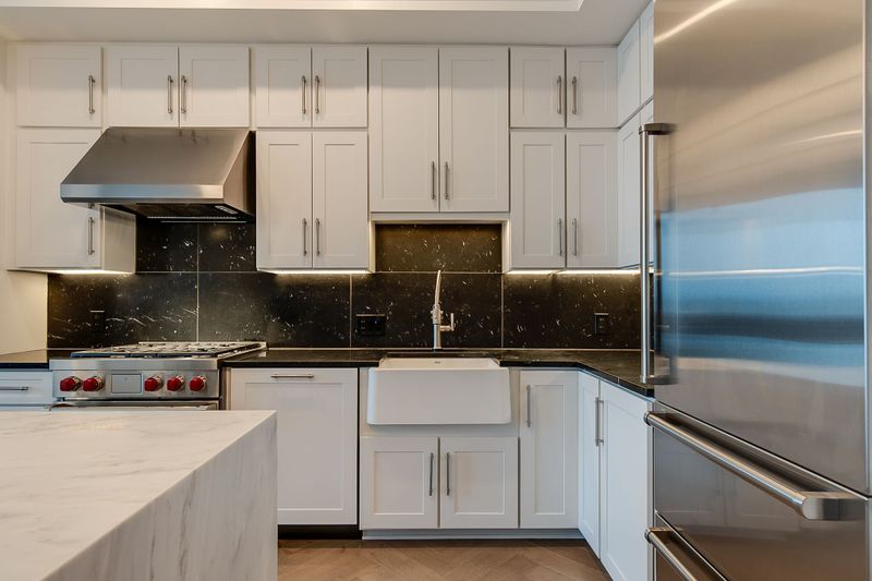 1616 West End Ave #1810, Nashville, TN 37203