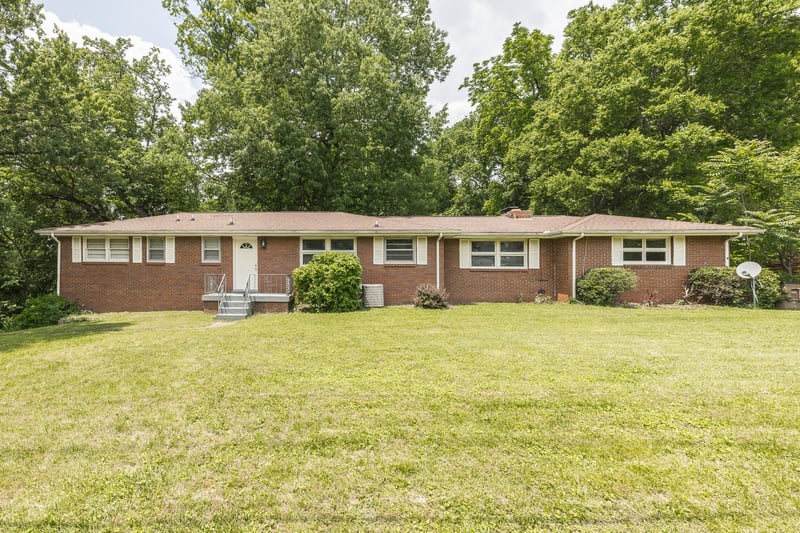 511 Glengarry Dr, Nashville, TN 37217