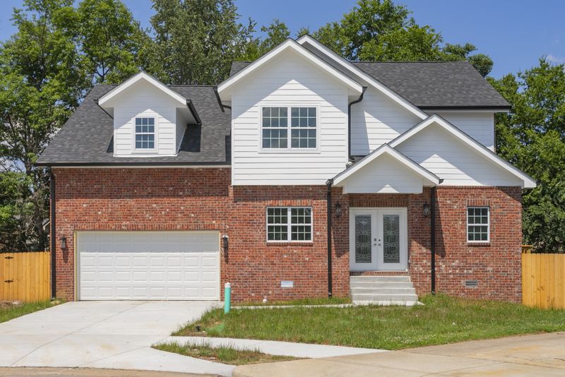 708 Keeton Ct, Old Hickory, TN 37138