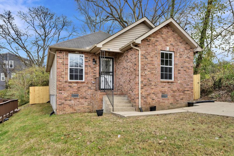 2132 12th Ave N, Nashville, TN 37208