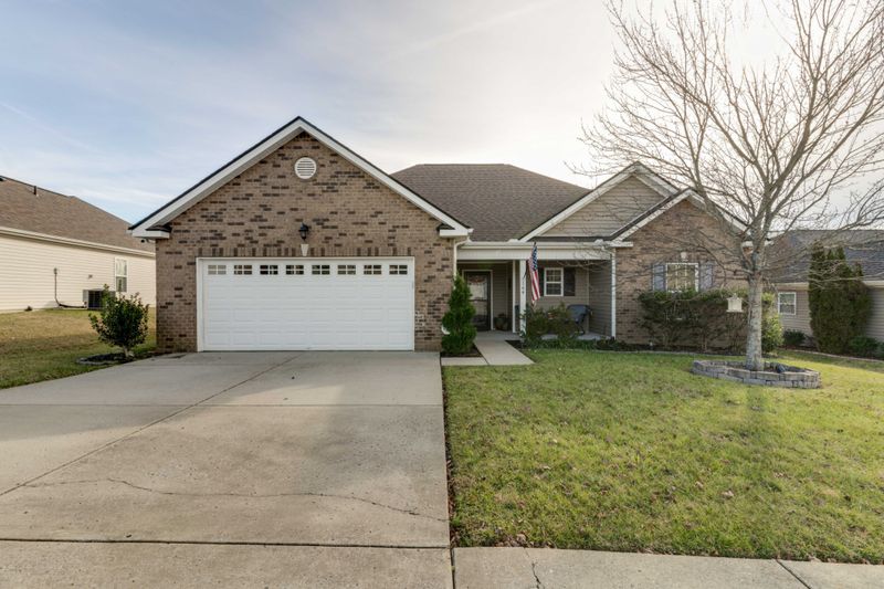 164 Granda Flora Dr, White House, TN 37188