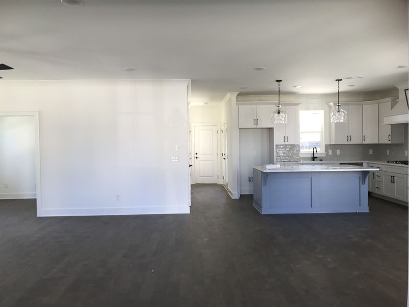 3316 Longport Ln, Thompsons Station, TN 37179