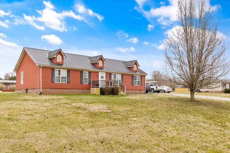 547 Saunders Ln, Kingston Springs, TN 37082