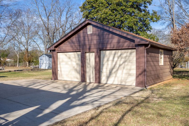 411 Clearview Dr, Smyrna, TN 37167