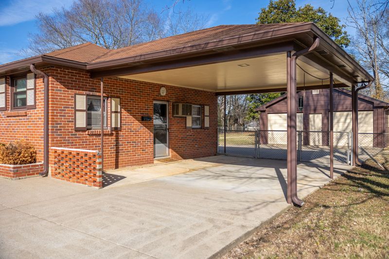 411 Clearview Dr, Smyrna, TN 37167