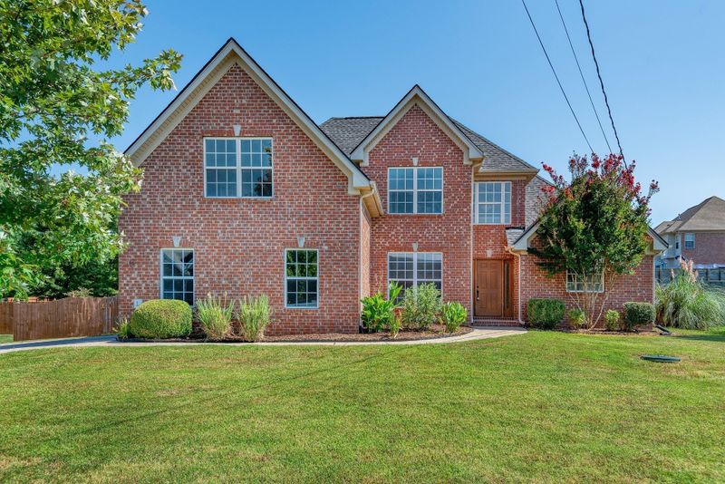 136 Beagle Rn, Mount Juliet, TN 37122