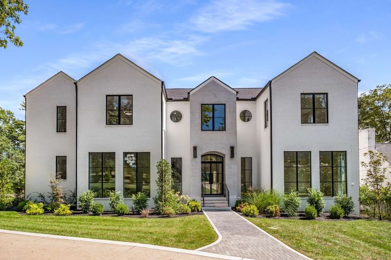 3721 Hobbs Rd, Nashville, TN 37215
