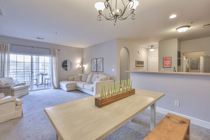7007 Lenox Village Dr #D6, Nashville, TN 37211
