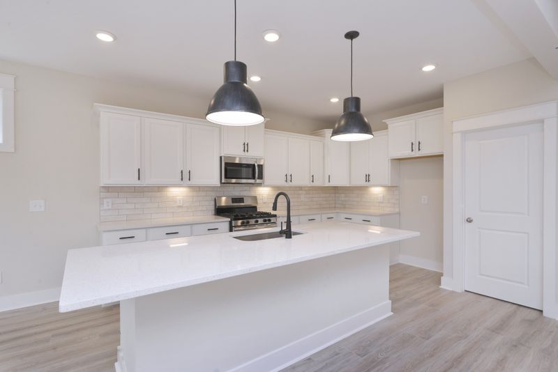 424 Van Conder Pl, Hendersonville, TN 37075