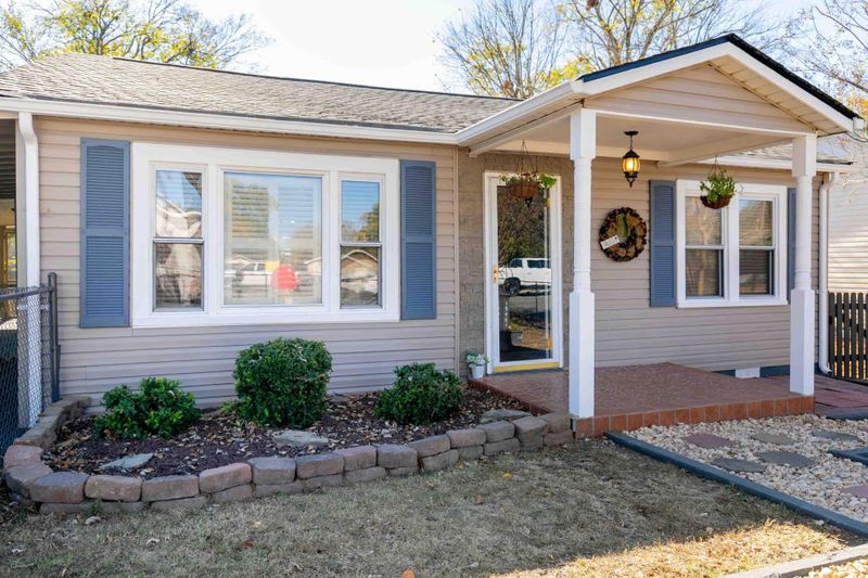 110 Spruce St, Rossville, GA 30741