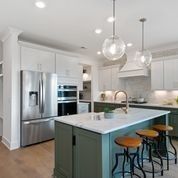1088 Pine Creek Dr, Arrington, TN 37014