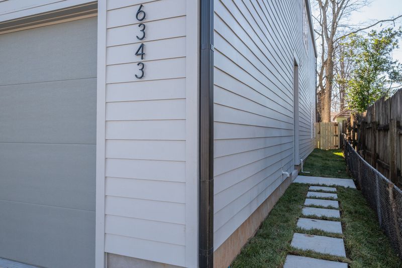 6343 Alamo Pl, Nashville, TN 37209