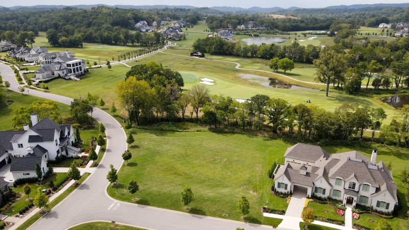 8801 Drosera Cir, College Grove, TN 37046