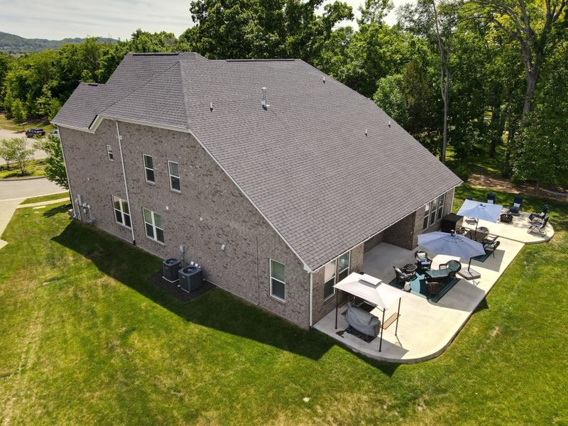 1023 Crossfield Dr, Nolensville, TN 37135
