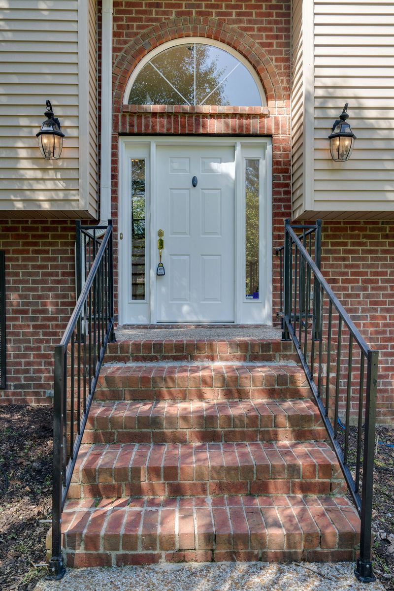639 Durrett Dr, Nashville, TN 37211