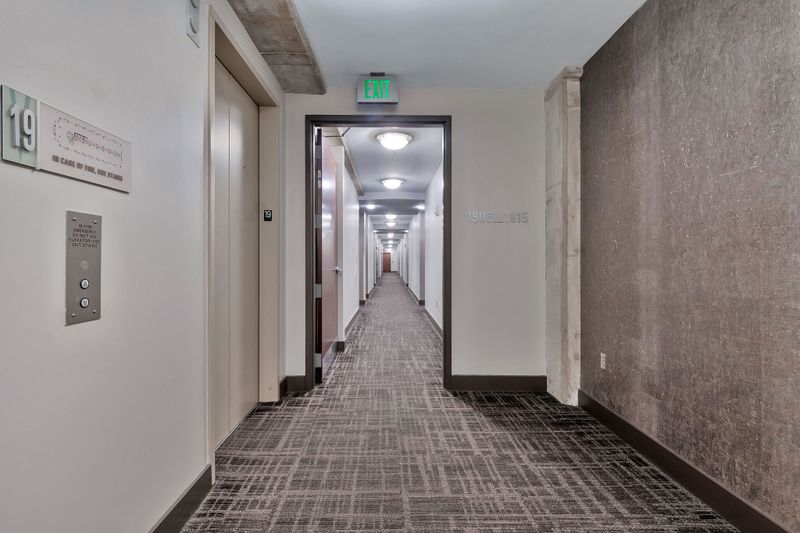 415 Church St #1907, Nashville, TN 37219
