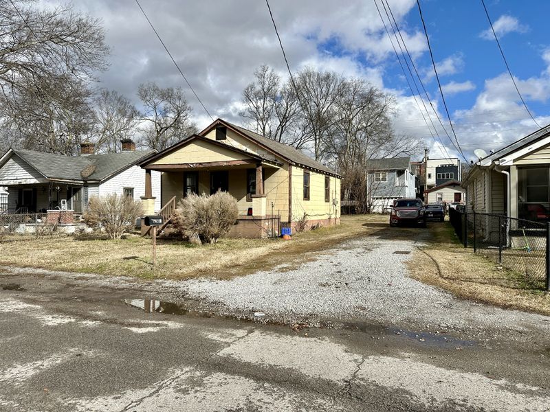 2006 10th Ave N, Nashville, TN 37208