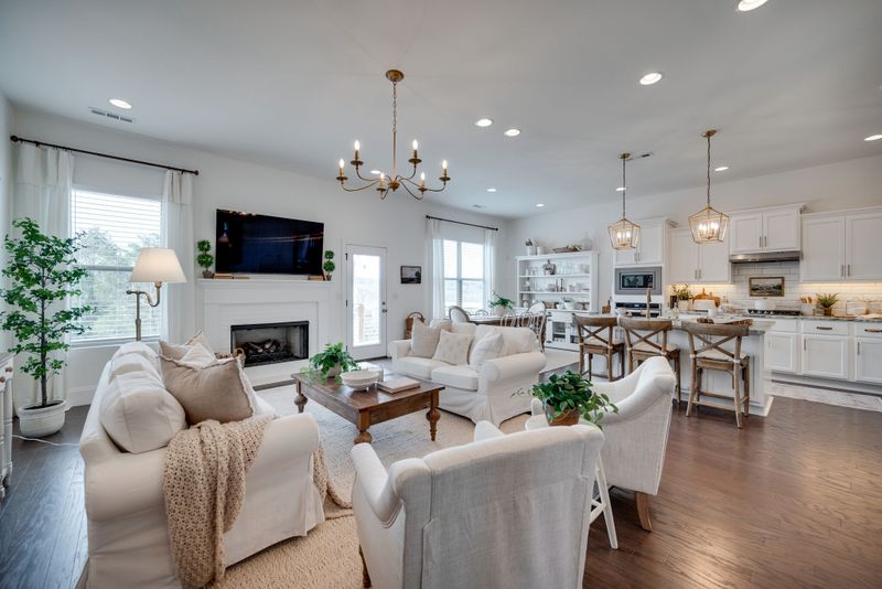 308 Hidden Springs Cv, Nashville, TN 37207