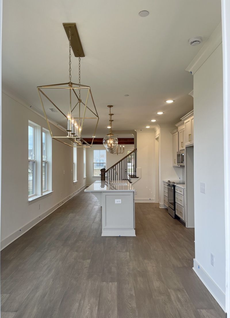 3242 Sassafras Ln, Thompsons Station, TN 37179