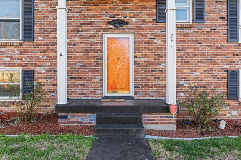 241 Welch Rd, Nashville, TN 37211