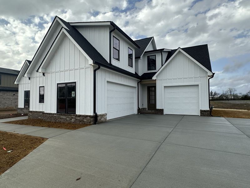 4115 Maples Farm Dr, Murfreesboro, TN 37127