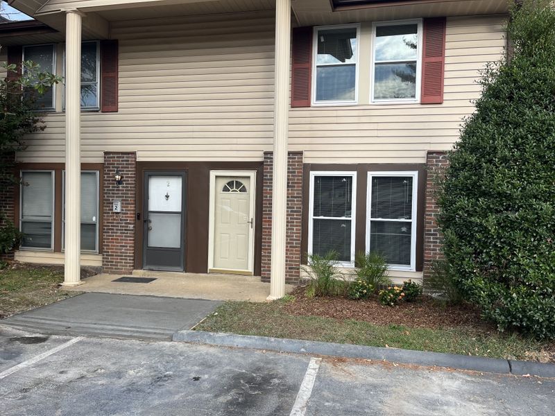 500 Paragon Mills Rd #C3, Nashville, TN 37211