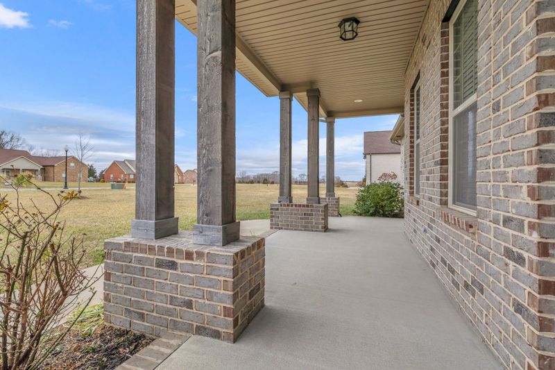 128 Wind Wood Dr, Portland, TN 37148