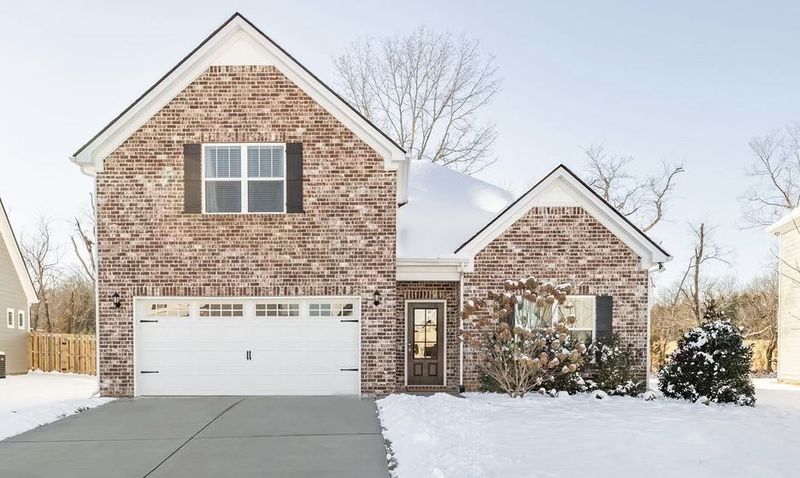 1292 Cotillion Dr, Murfreesboro, TN 37128