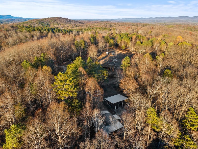 960 Orchard Hill Rd, Summerville, GA 30747