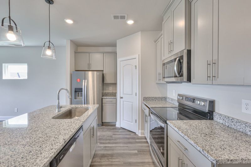 4551 Skywood Ln, Nashville, TN 37207