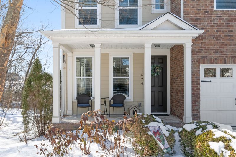 1524 Hampshire Pl, Thompsons Station, TN 37179