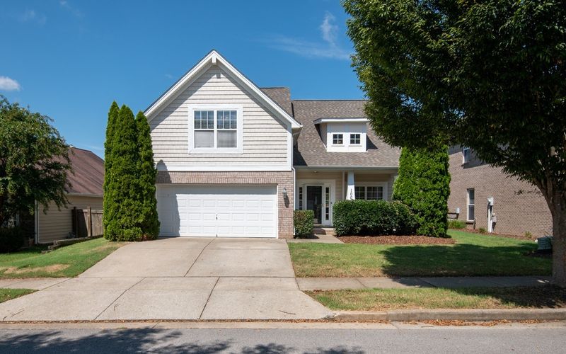 1004 Riverspring Dr, Nashville, TN 37221