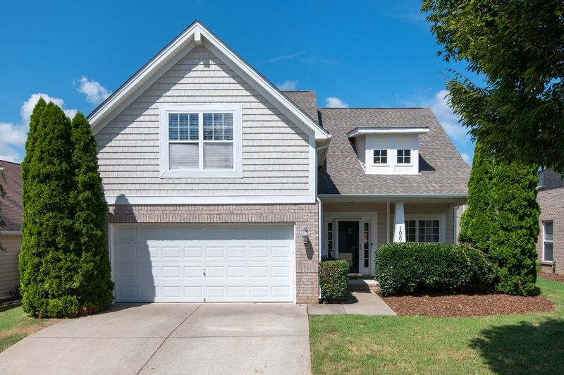 1004 Riverspring Dr, Nashville, TN 37221