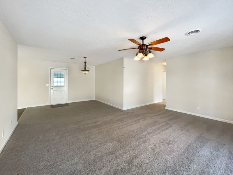 405 Westwind Dr, Springfield, TN 37172